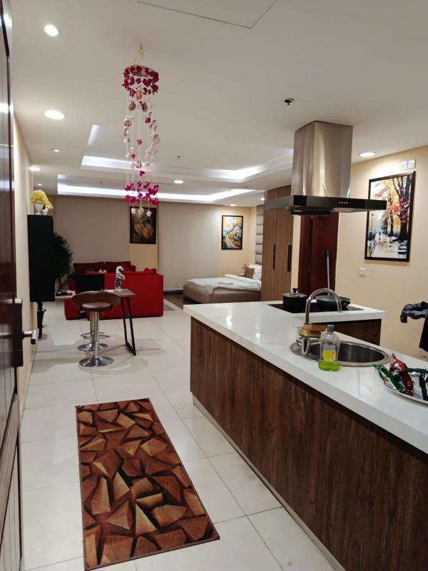 Experience The Art of Luxury living in Gold Crest Mall DHA Lahore - image 11