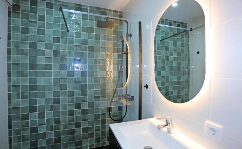 A12 - Praia da Luz Center Apartment - image 15