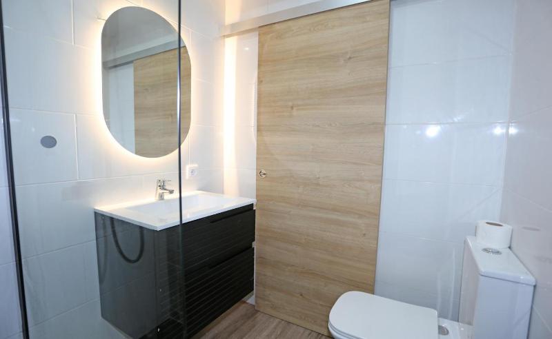 A12 - Praia da Luz Center Apartment - image 7