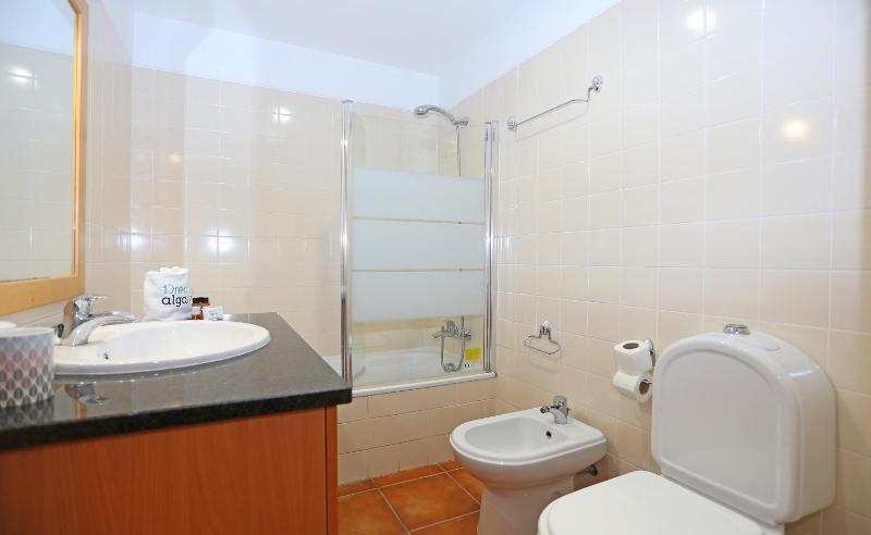 A16 - Bright Breeze Lagos Apartment - image 6