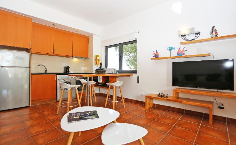 A16 - Bright Breeze Lagos Apartment - image 21