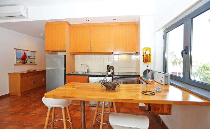 A16 - Bright Breeze Lagos Apartment - image 15