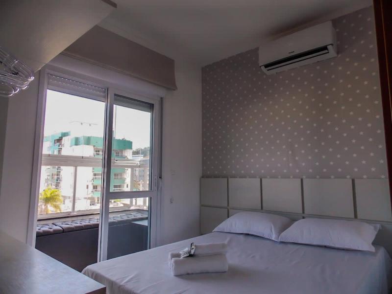 100 metros da praia 2 Suites AC Churrasqueira - image 8