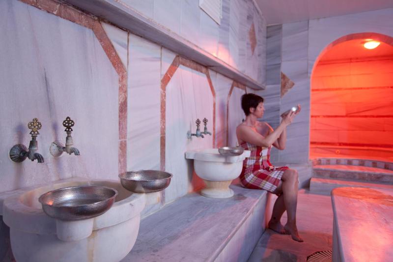 Azak Beach Hotel - image 28