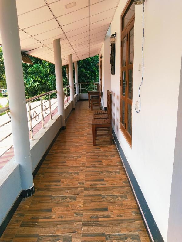 Sathsara Rooms - image 6