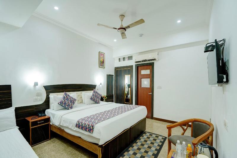 Rajmora Marit Hotel - image 13