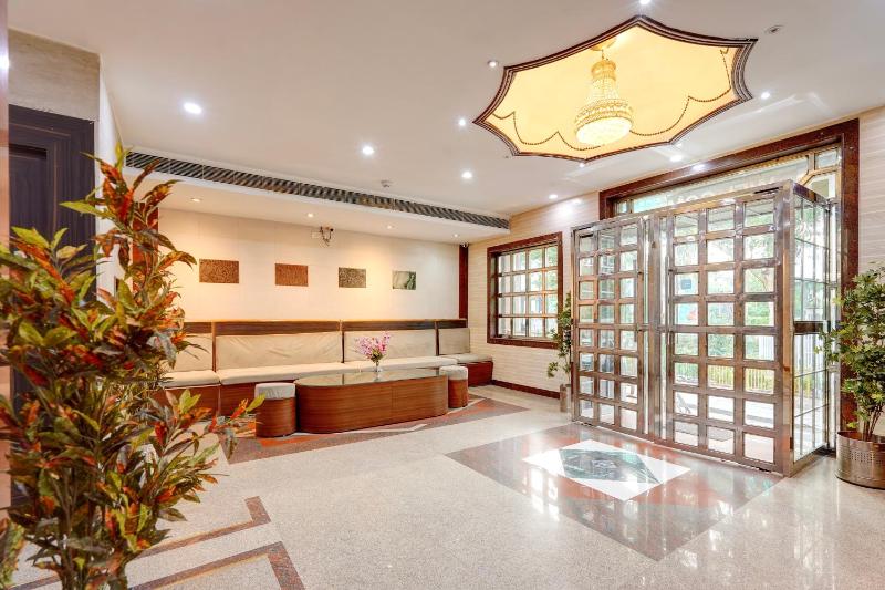 Rajmora Marit Hotel - image 5