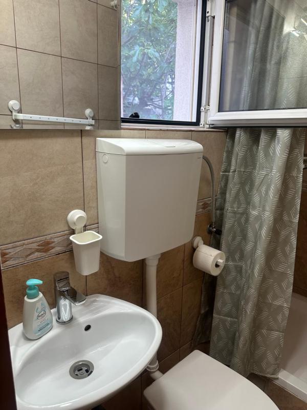 Studio Apartment Emi - image 10