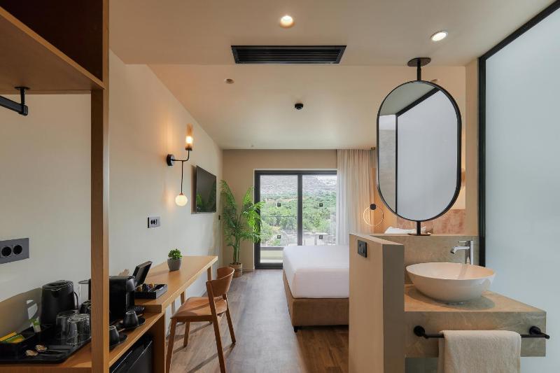 Enorme Epavli Urban Living - image 30