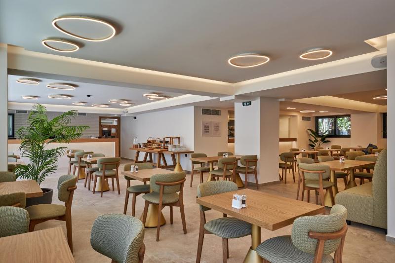 Enorme Epavli Urban Living - image 18