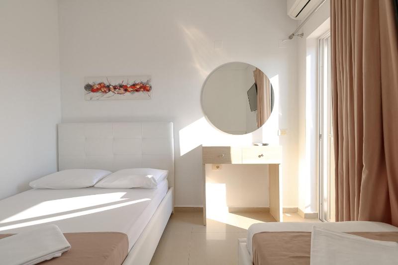 Hotel Beshiku - image 11