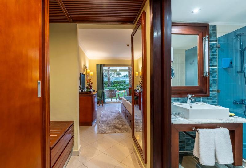Xperience Sea Breeze Resort - image 10