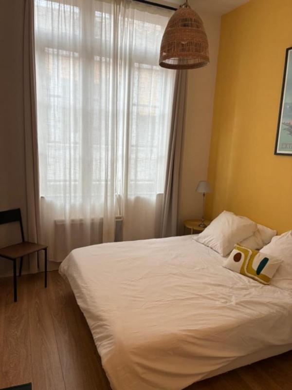 Roof terrace apartment in Avignon - image 8