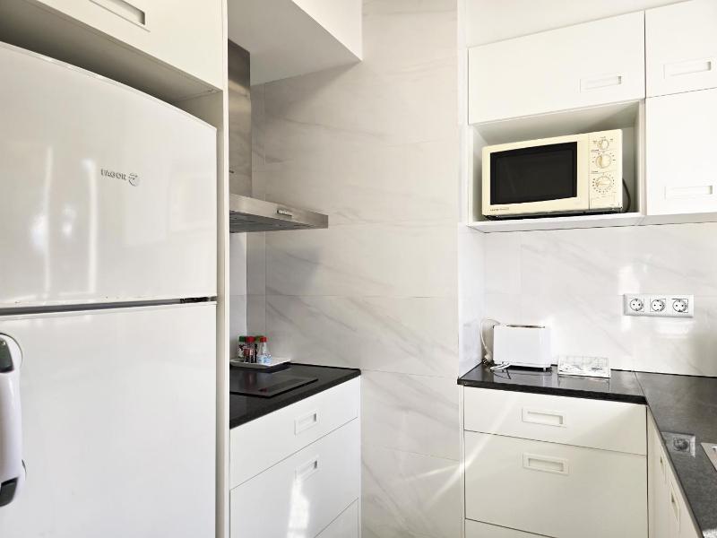 Apartamento Refugi con vistas al mar - image 13