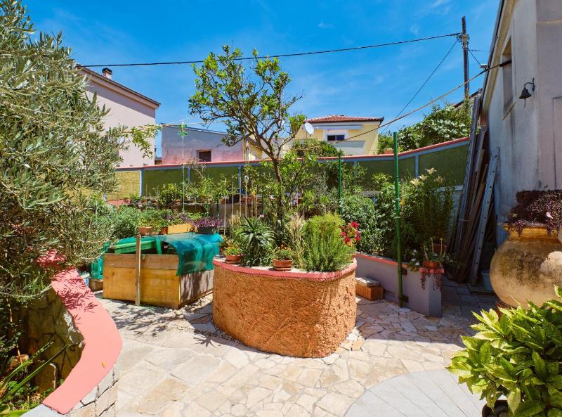 Apartment Blamax with Terrace and Sea View - image 22
