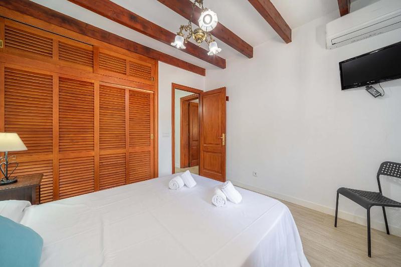 Can Tirenet by Sealand Villas - image 30