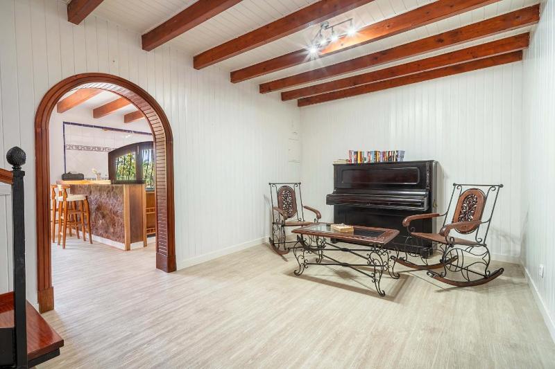 Can Tirenet by Sealand Villas - image 10