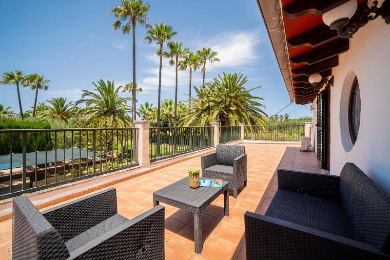 Can Tirenet by Sealand Villas - image 25