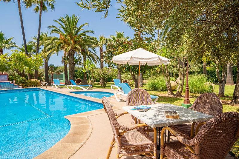Can Tirenet by Sealand Villas - image 32
