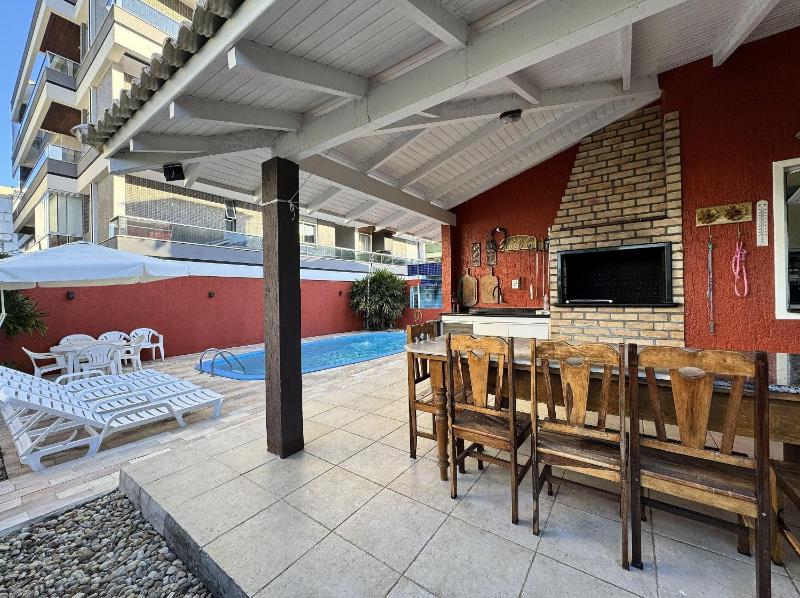 Casa dos Pinheiros - Casa com piscina acomoda até 14 pessoas - image 5