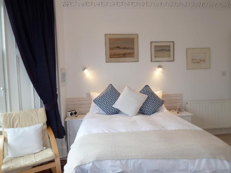 Double Room with Private Bathroom image 2