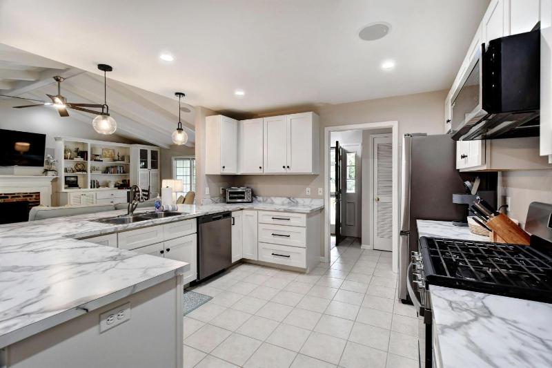 106 Shore Rush Trail - image 18