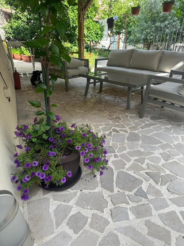 Studio Apartment Emi - image 14