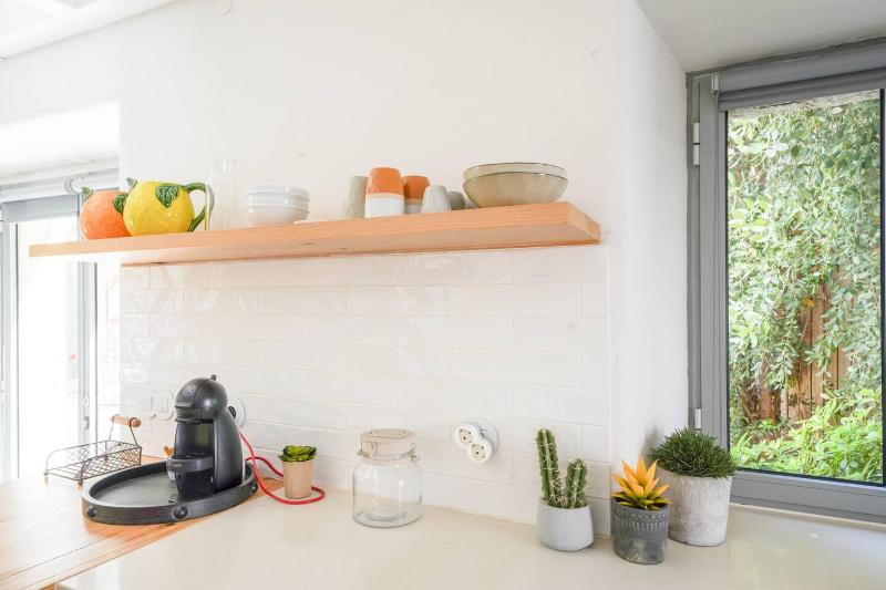 Charming design house in Montijo with garden - 6 - image 16