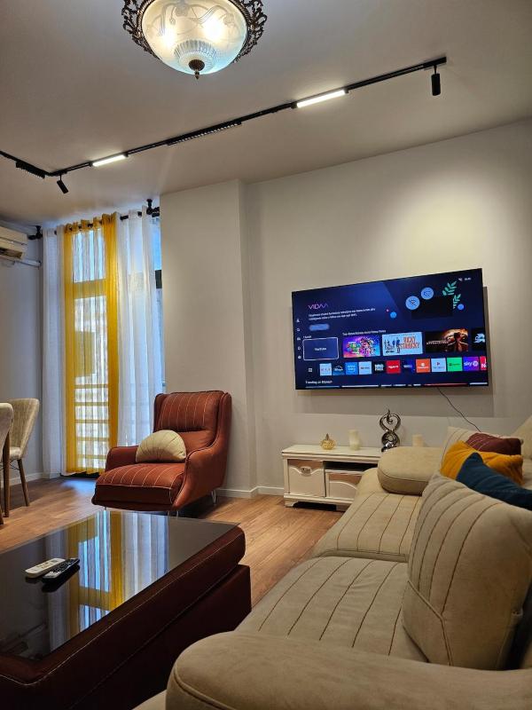 Xplore Xpress Center spacious apartment - image 1