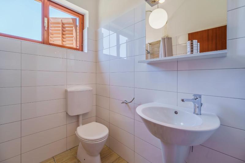 Apartment Smiljana - image 17