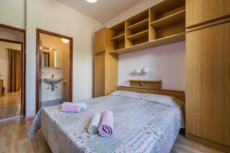 Apartment Smiljana - image 30