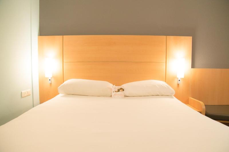 Double Room image 1
