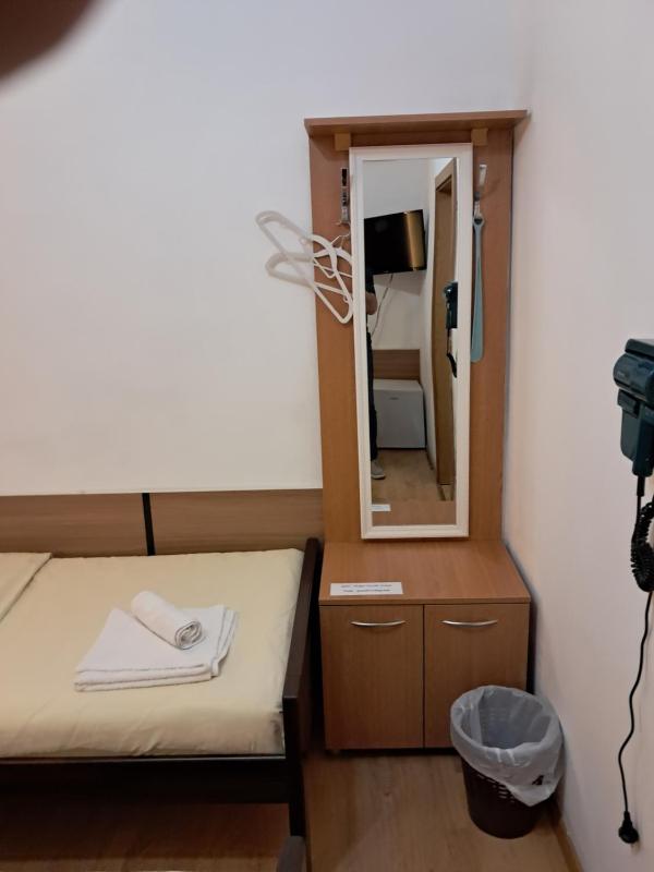 Bascarsija Guesthouse - Private Bath TV & AirCon - image 6
