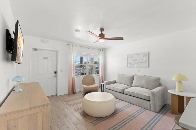 Hotel Cabana Clearwater Beach - image 43