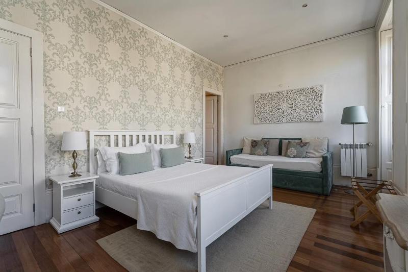 GuestReady - Charming House Marquês - image 22