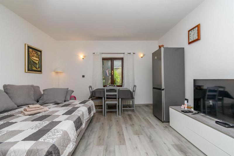 Apartment Leonas paradise - image 19