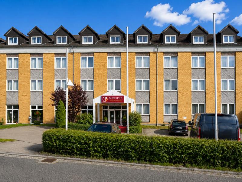 Quick Hotel Dresden Self Check-in - image 3