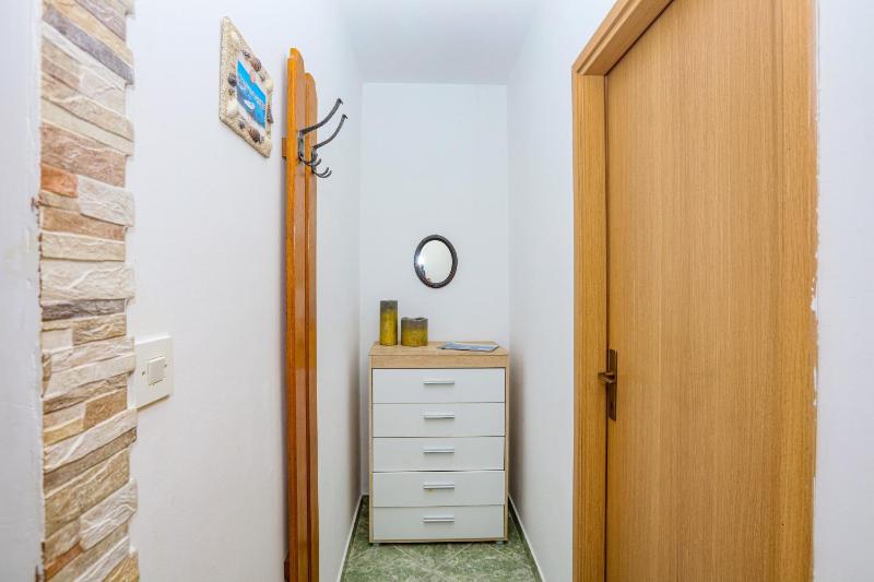 Apartments with parking space Srima - Vodice Vodice - 25188 - image 15