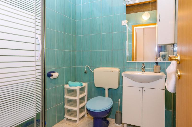 Apartments with parking space Srima - Vodice Vodice - 25188 - image 7