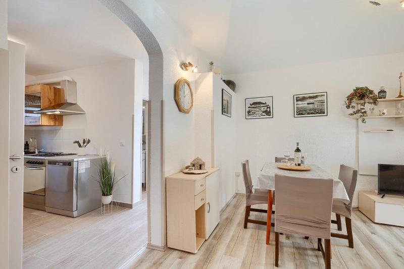 Apartment Orangine - image 26
