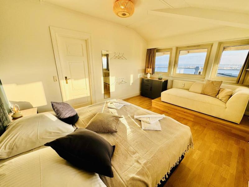 Berringer Captainsroom direkt an der Promenade - image 17