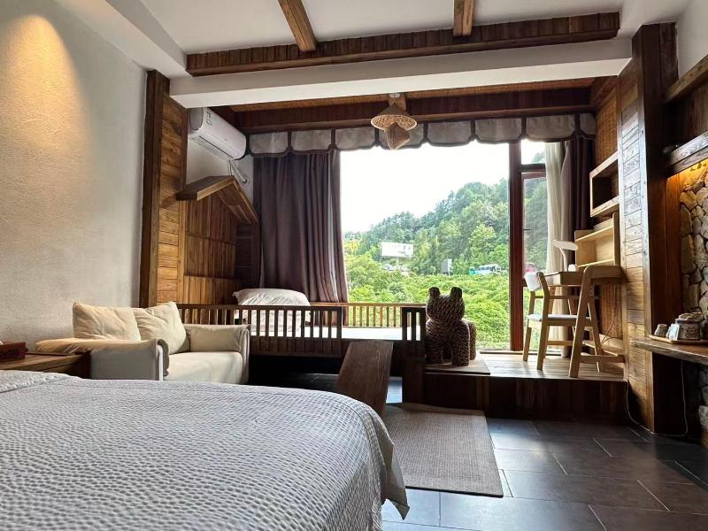 Inshan Mountain Boutique Lodge Near Zhangjiajie National Forest Park South Gate With Garden Mountain Views Traditional Chinese Residence Style Quiet Retreats For Travelers Seeking Nature And Seclusion - image 21