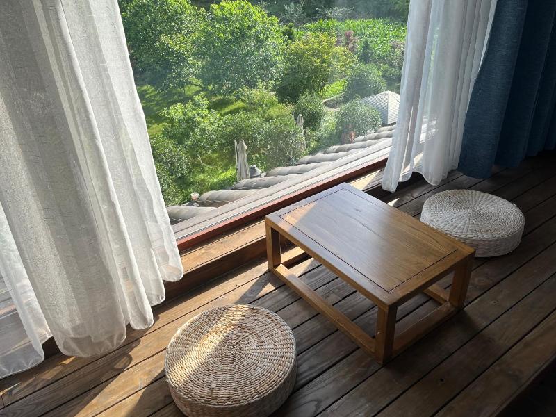 Inshan Mountain Boutique Lodge Near Zhangjiajie National Forest Park South Gate With Garden Mountain Views Traditional Chinese Residence Style Quiet Retreats For Travelers Seeking Nature And Seclusion - image 11