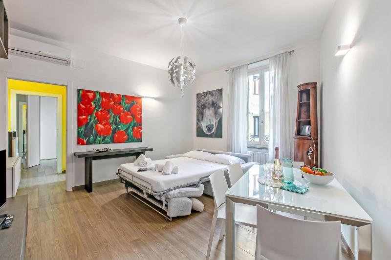 Charme Nest | Luxury Suite Milan - Isola - Happy Rentals - image 3