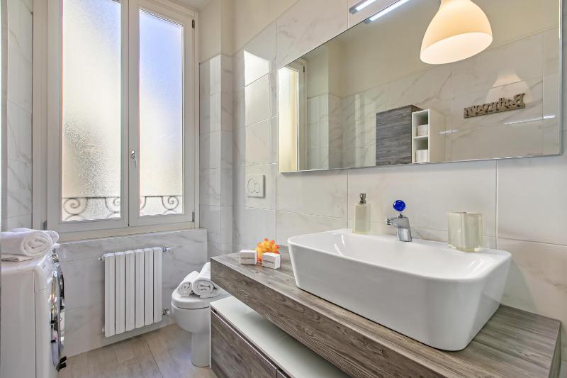 Charme Nest | Luxury Suite Milan - Isola - Happy Rentals - image 11