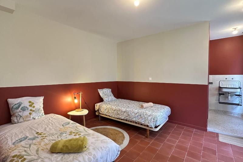 House for 8 with garden & terrace in Arcachon - image 6