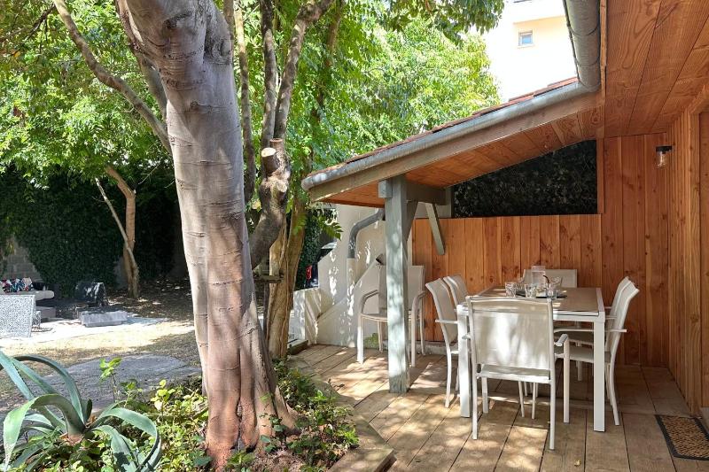 House for 8 with garden & terrace in Arcachon - image 16