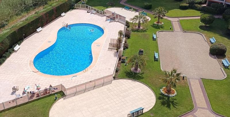 Apartment in Mandelieu-la-Napoule - image 10