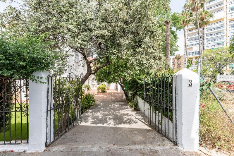 MalagaSuite Cipres House Beach & Garden - image 21