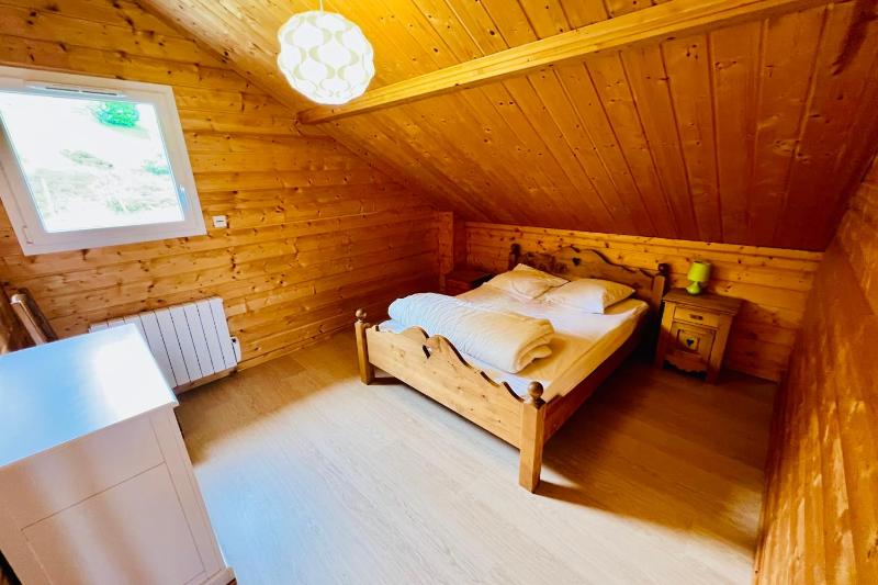 Chalet with garden and terrace in Gérardmer - image 8